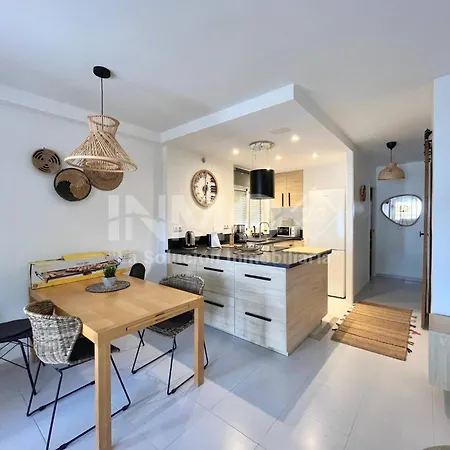 Planta Baja Con Gran Jardin Privado 119b - Inmo22 公寓